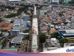 Proyek LRT Velodrome-Manggarai Terlihat dari Udara